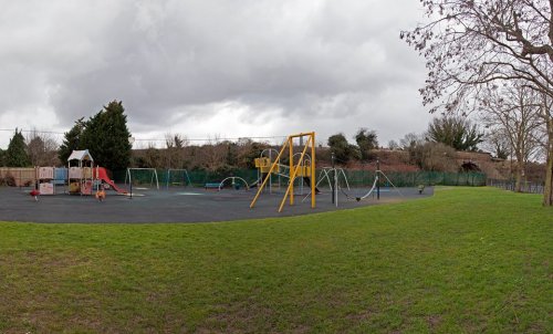 Old Manor Way Playground